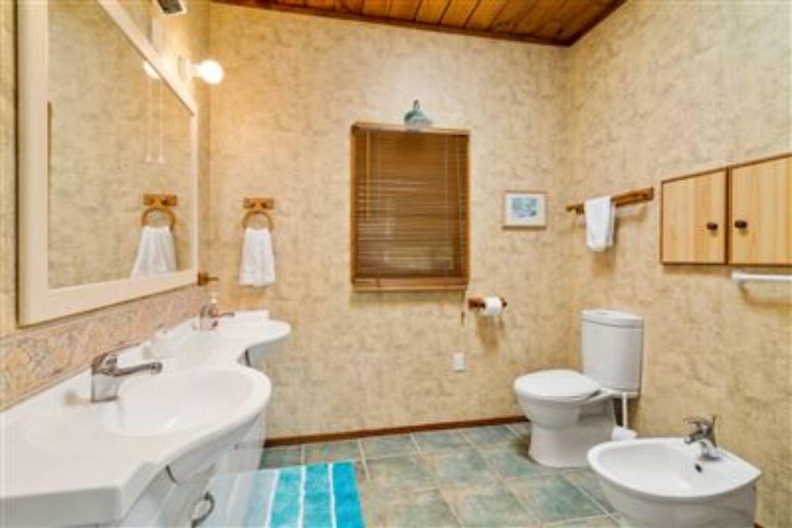 Aquarius Lake View Resort Роторуа Екстериор снимка