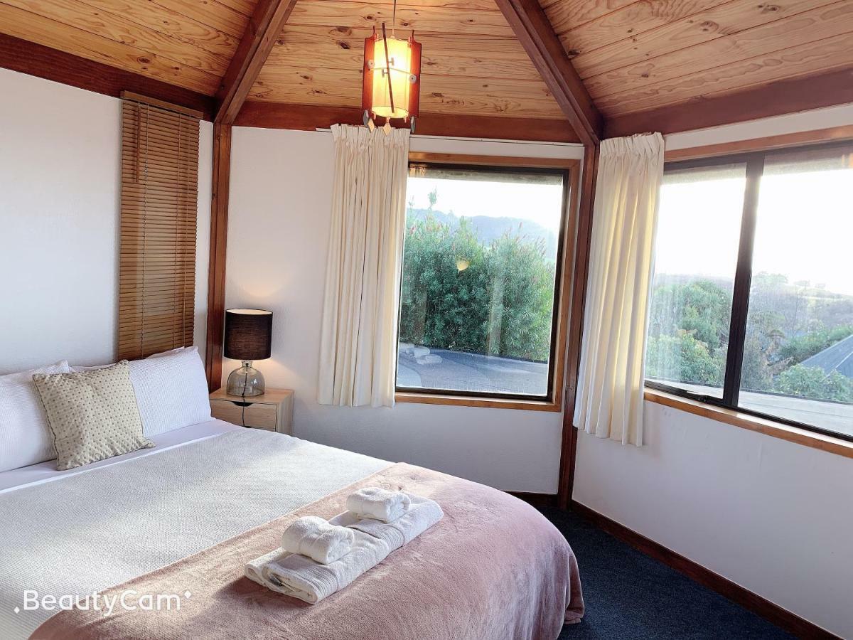 Aquarius Lake View Resort Роторуа Екстериор снимка