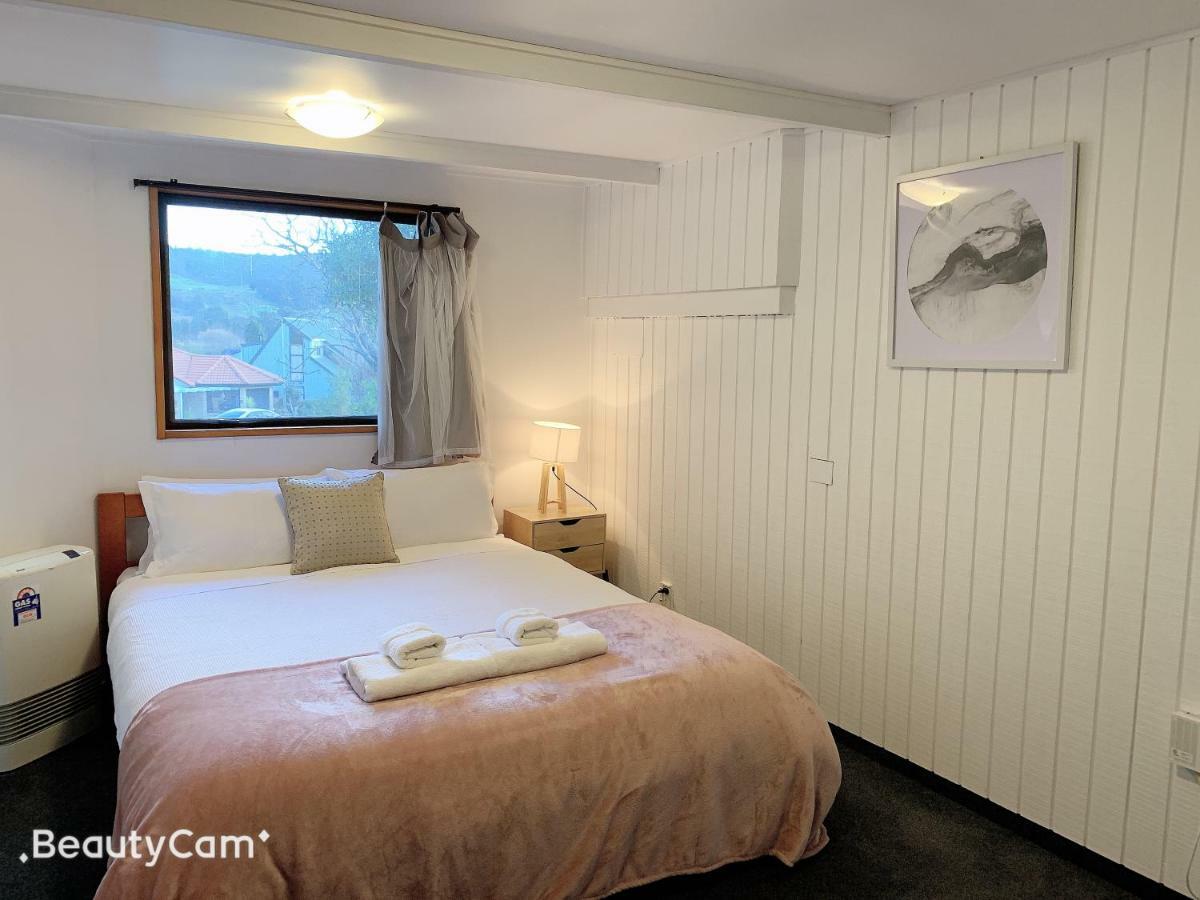 Aquarius Lake View Resort Роторуа Екстериор снимка